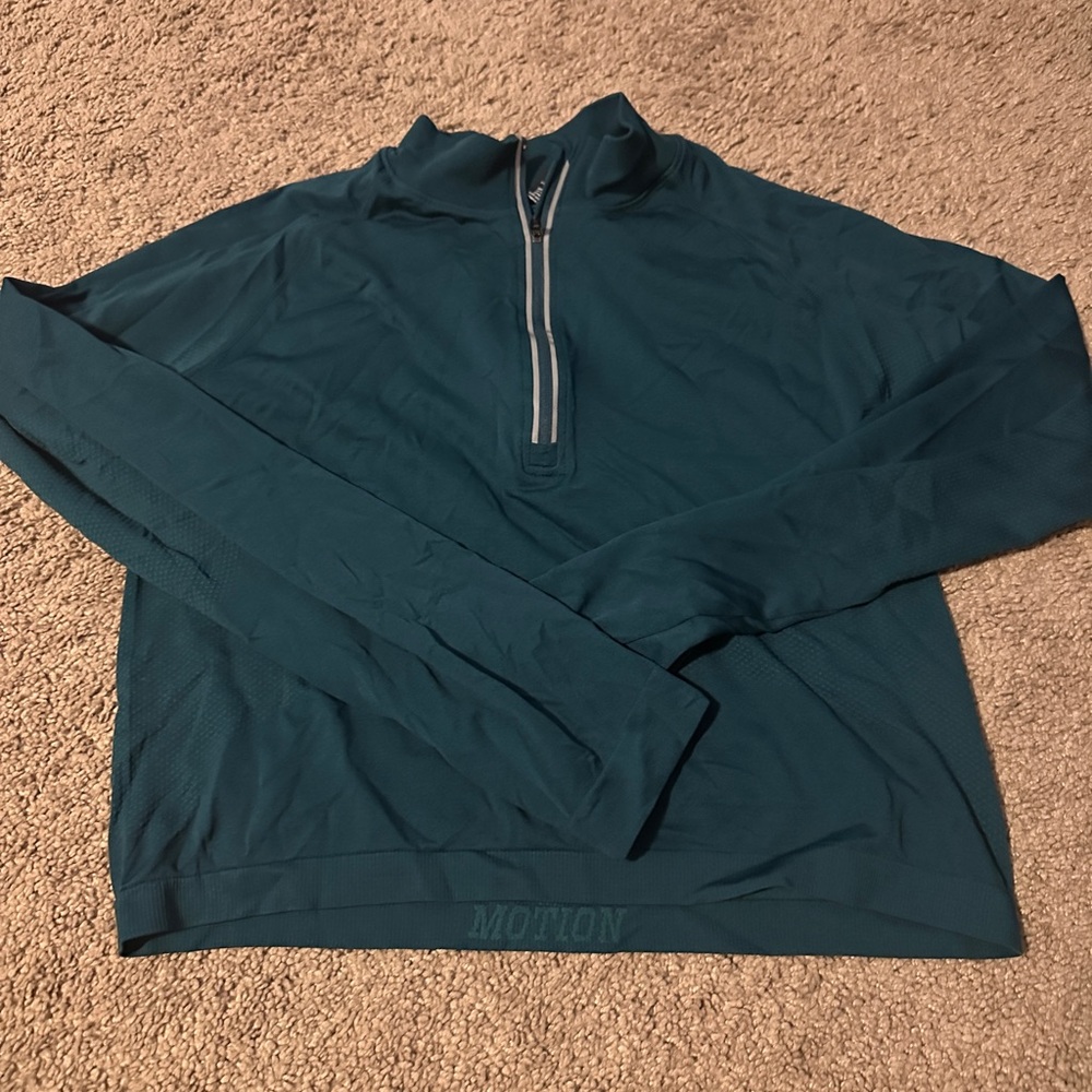 Cropped 3/4 zip up